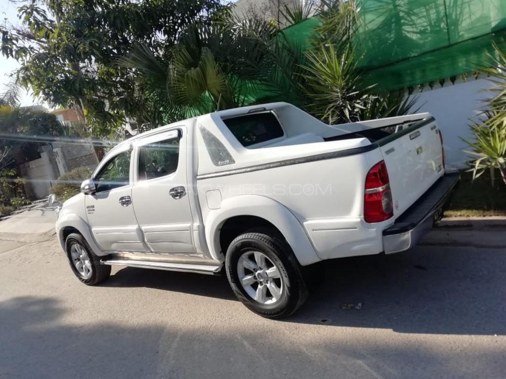 ٹویوٹا ہائیلکس 2012 for Sale in اسلام آباد ٹویوٹا ہائیلکس 2012 for Sale in اسلام آباد Image-4