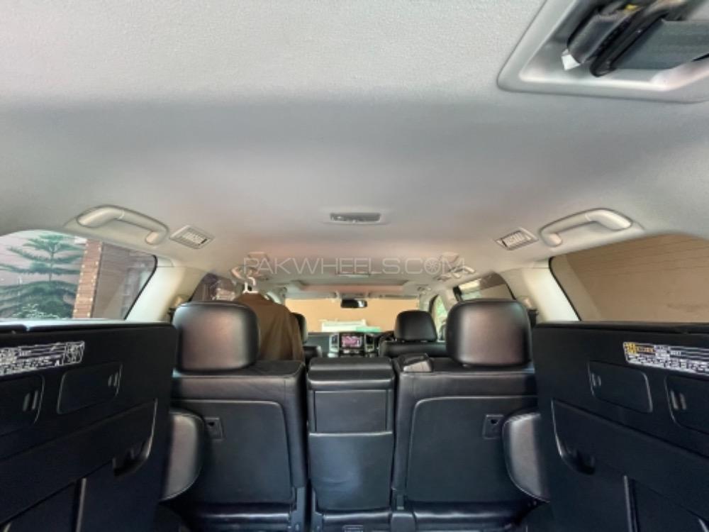 ٹویوٹا لینڈ کروزر 2012 for Sale in لاہور ٹویوٹا لینڈ کروزر 2012 for Sale in لاہور Image-2