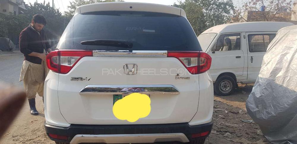 Honda BR-V 2018 for Sale in Lahore Honda BR-V 2018 for Sale in Lahore Image-6