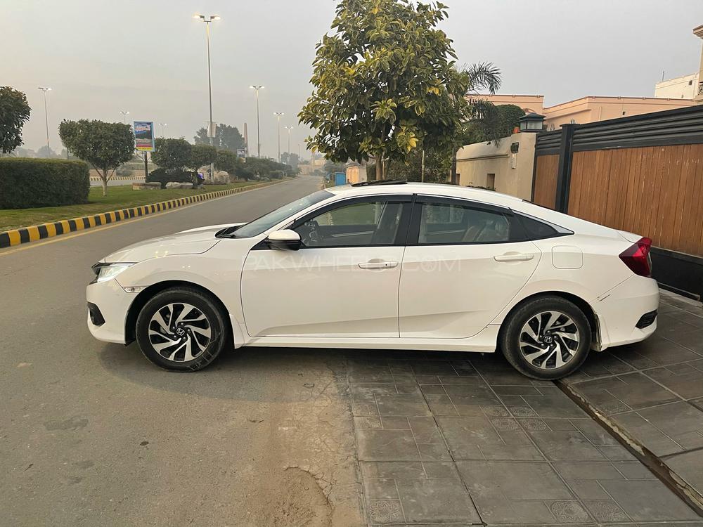 Honda Civic 2019 for Sale in Sialkot Honda Civic 2019 for Sale in Sialkot Image-5