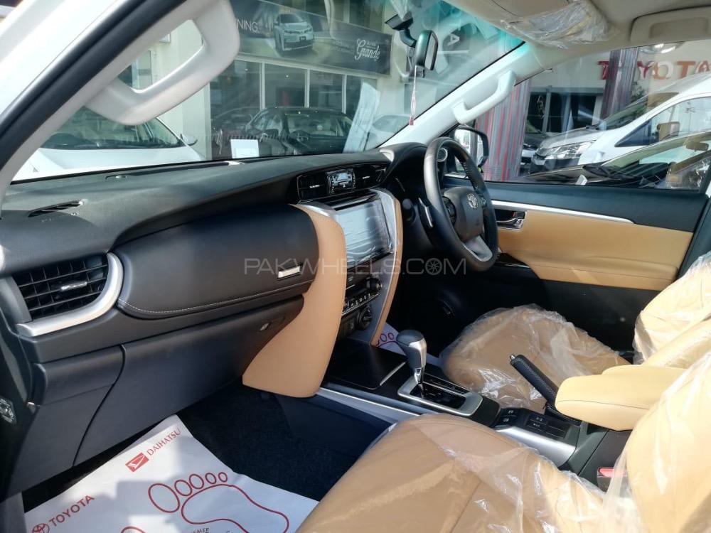 ٹویوٹا فورچیونر 2021 for Sale in لاہور ٹویوٹا فورچیونر 2021 for Sale in لاہور Image-4