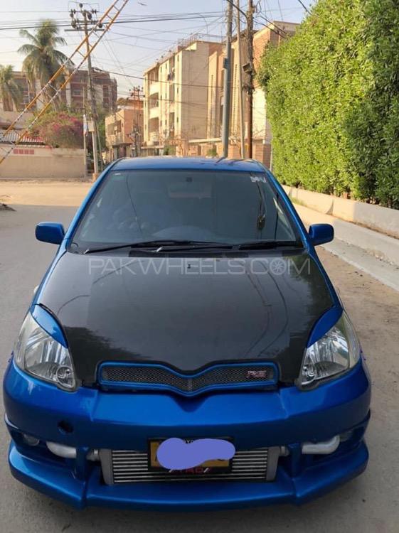 Toyota Vitz - 2004  Toyota Vitz - 2004  Image-8