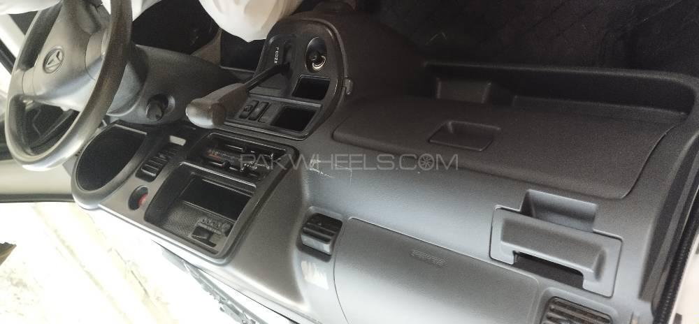ڈائیہاتسو ہائی جیٹ 2013 for Sale in کراچی ڈائیہاتسو ہائی جیٹ 2013 for Sale in کراچی Image-12