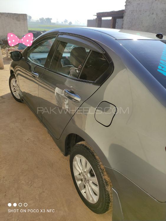 ہونڈا سٹی 2014 for Sale in ساہیوال ہونڈا سٹی 2014 for Sale in ساہیوال Image-4