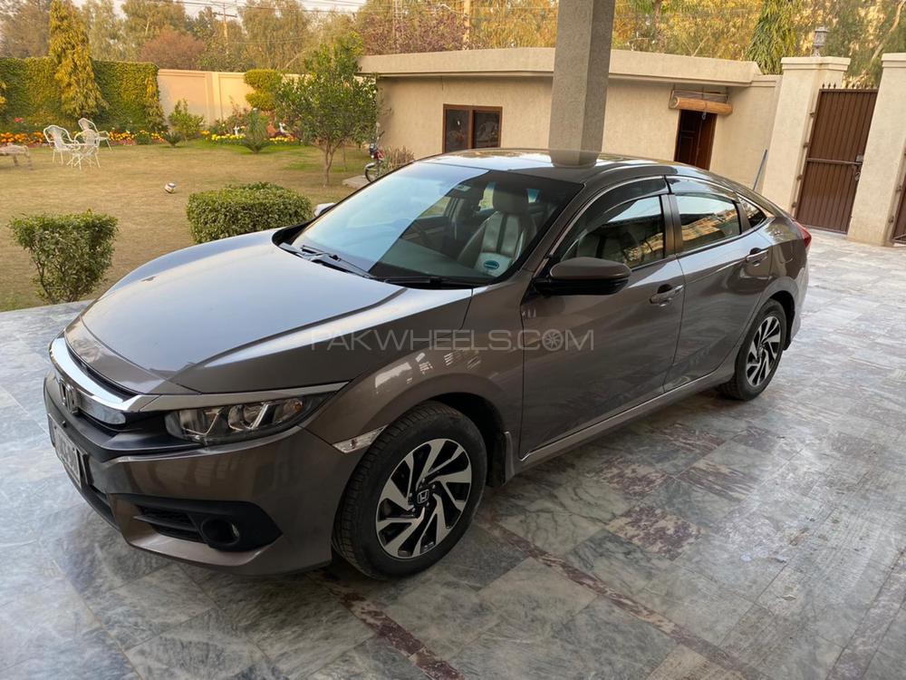Honda Civic 2016 for Sale in Peshawar Image-1