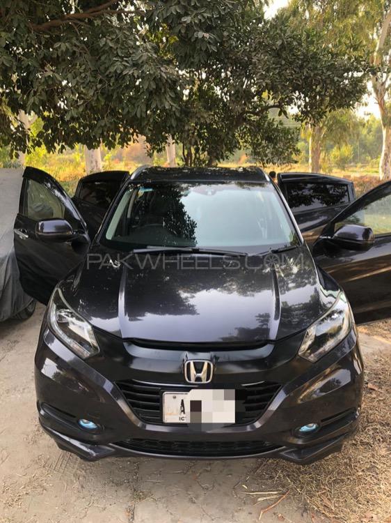 Honda Vezel 2014 for Sale in Mian Wali Image-1