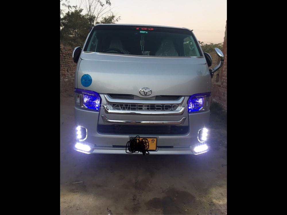 Toyota Hiace 2013 for Sale in Kashmir Image-1