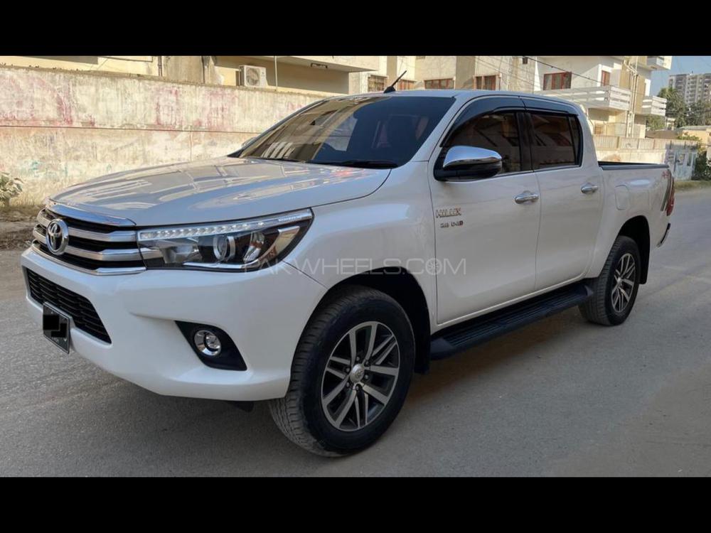 Toyota Hilux 2018 for Sale in Karachi Image-1