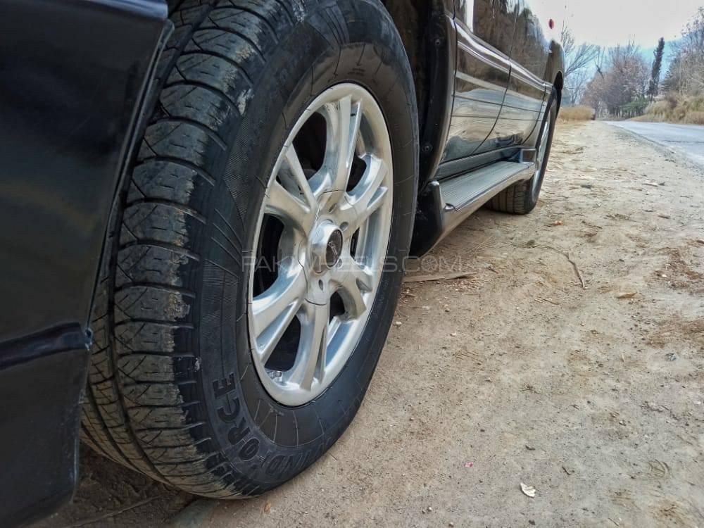 ٹویوٹا لینڈ کروزر 2001 for Sale in مانسہرہ ٹویوٹا لینڈ کروزر 2001 for Sale in مانسہرہ Image-17