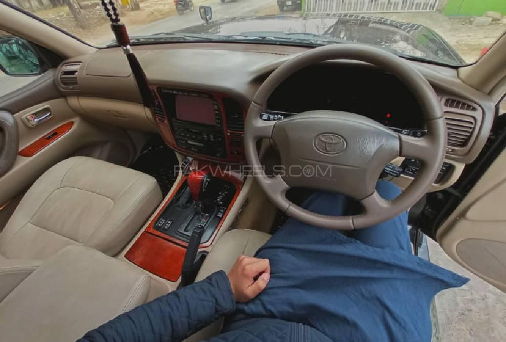 ٹویوٹا لینڈ کروزر 2001 for Sale in مانسہرہ ٹویوٹا لینڈ کروزر 2001 for Sale in مانسہرہ Image-11
