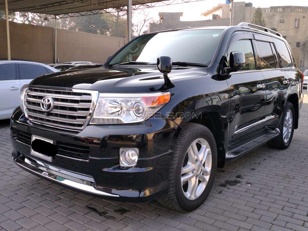 Toyota Land Cruiser 2011 for Sale in Lahore Toyota Land Cruiser 2011 for Sale in Lahore Image-2