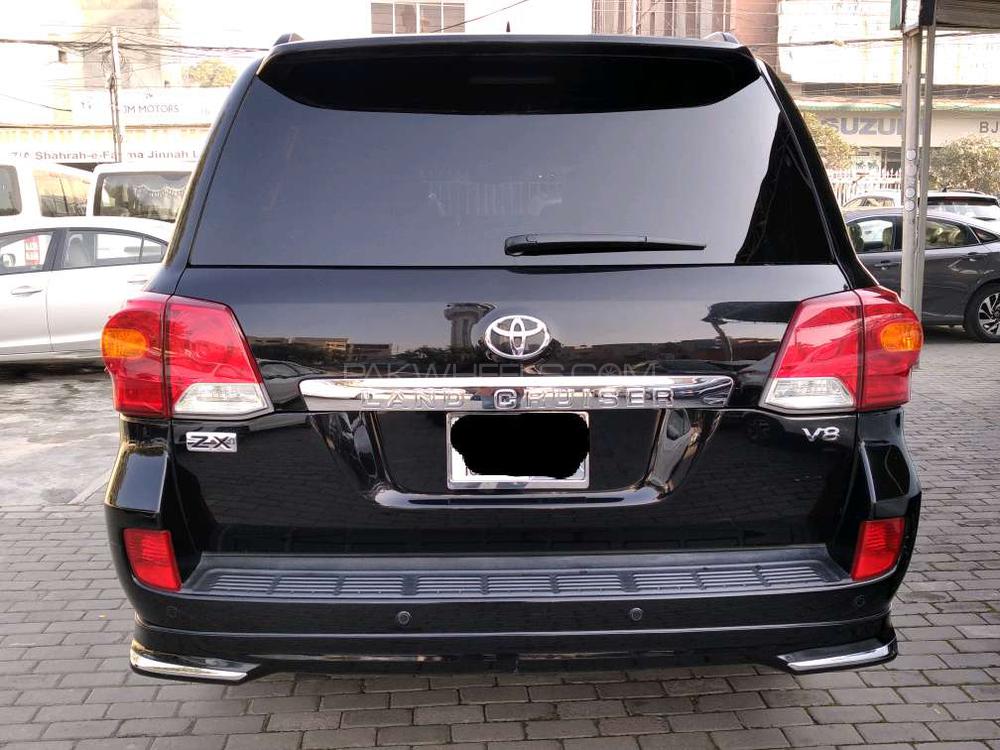 Toyota Land Cruiser 2011 for Sale in Lahore Toyota Land Cruiser 2011 for Sale in Lahore Image-13
