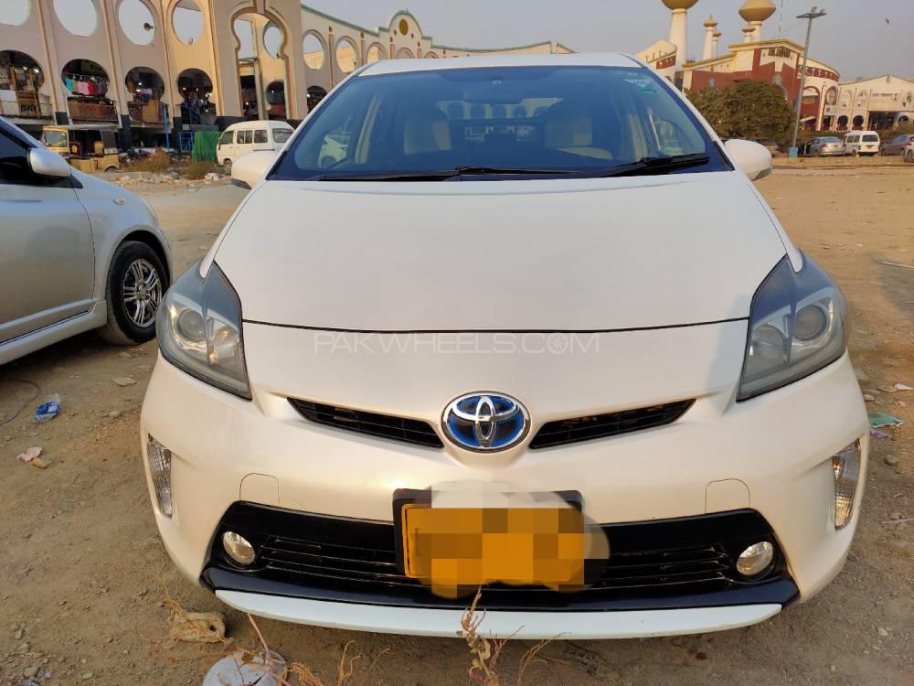 Toyota Prius 2012 for Sale in Karachi Image-1