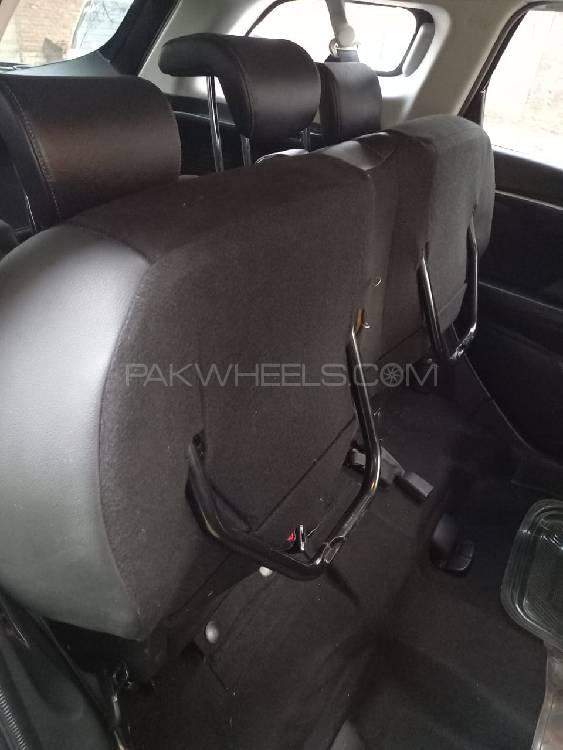Honda Fit 2015 for Sale in Lahore Honda Fit 2015 for Sale in Lahore Image-9