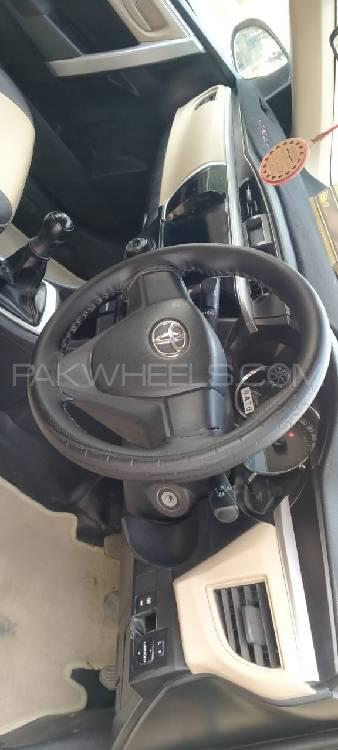 Toyota Corolla 2017 for Sale in Karachi Toyota Corolla 2017 for Sale in Karachi Image-4