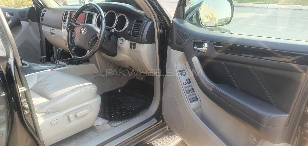 Toyota Surf 2006 for Sale in Islamabad Image-1