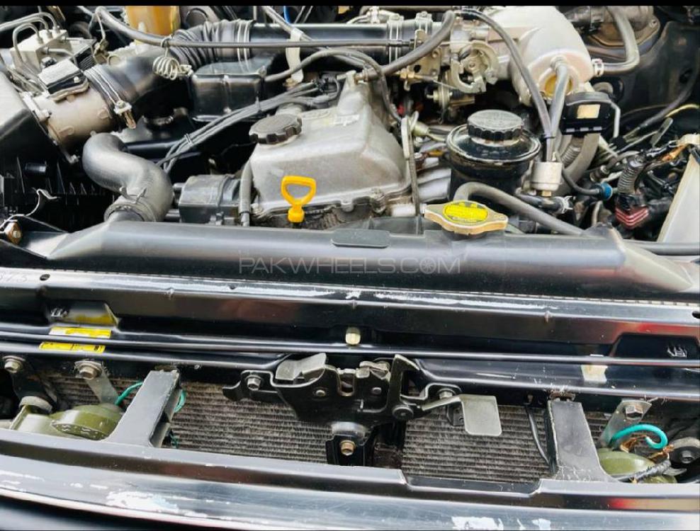 ٹویوٹا سرف 1999 for Sale in لاہور ٹویوٹا سرف 1999 for Sale in لاہور Image-4