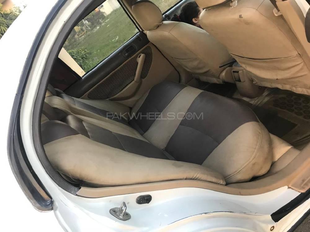 ہونڈا سوک 2005 for Sale in لاہور ہونڈا سوک 2005 for Sale in لاہور Image-13