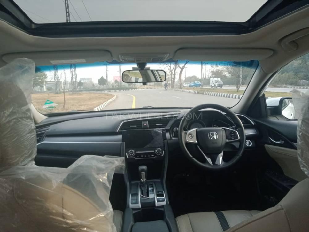 Honda Civic 2018 for Sale in Islamabad Honda Civic 2018 for Sale in Islamabad Image-5