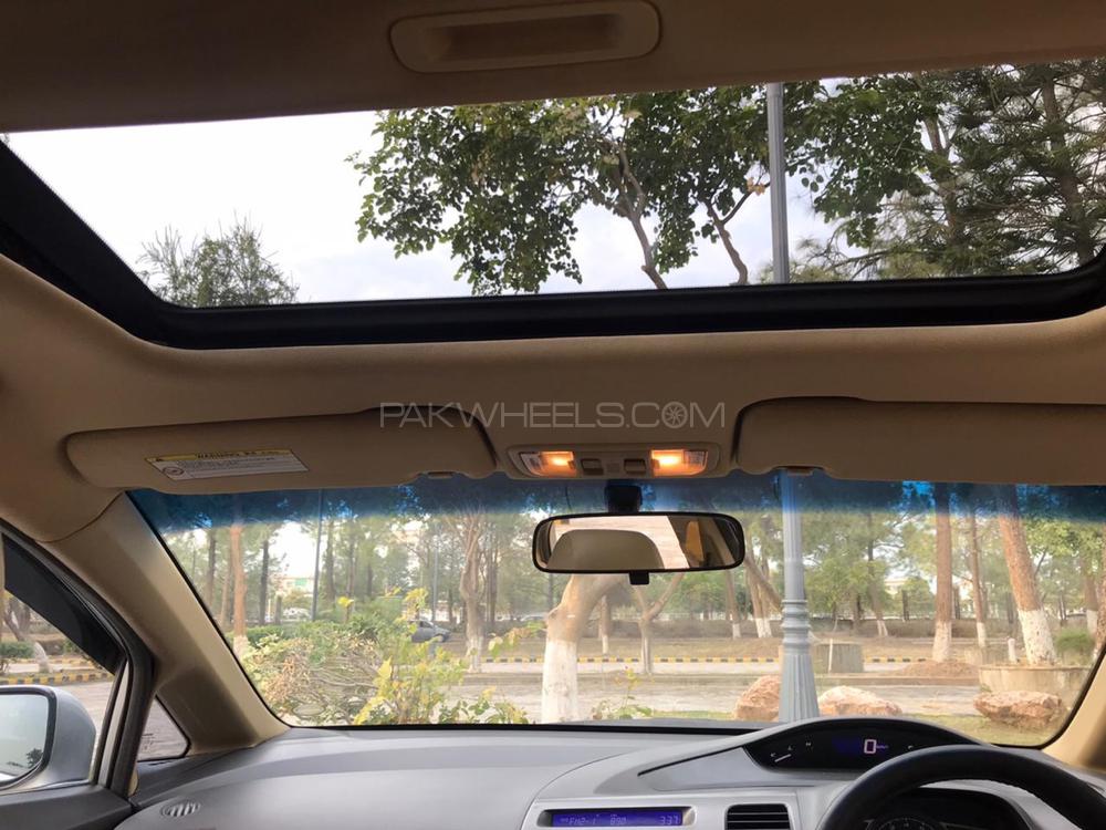 ہونڈا سوک 2009 for Sale in اسلام آباد ہونڈا سوک 2009 for Sale in اسلام آباد Image-9