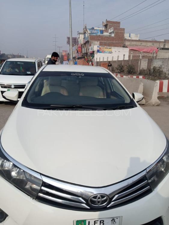 Toyota Corolla 2016 for Sale in Lahore Image-1