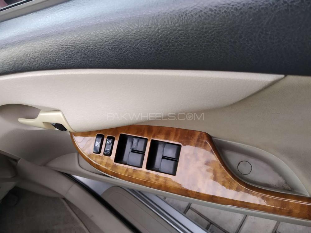 Toyota Corolla 2011 for Sale in Lahore Toyota Corolla 2011 for Sale in Lahore Image-7