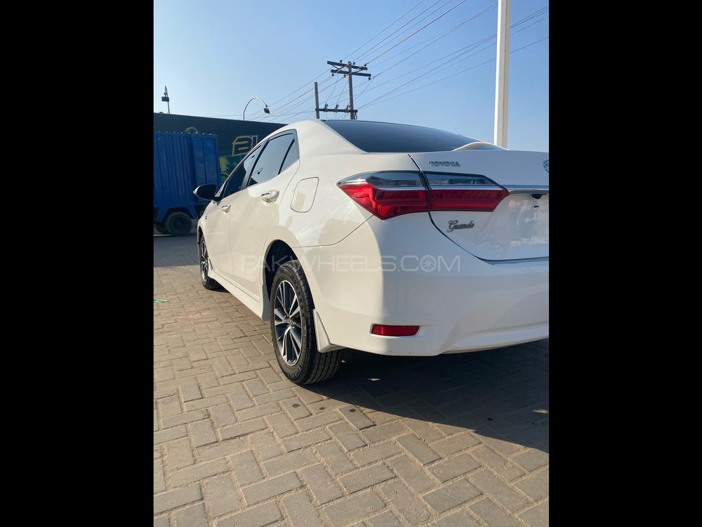Toyota Corolla 2019 for Sale in Multan Toyota Corolla 2019 for Sale in Multan Image-10