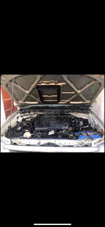 Toyota Hilux 2005 for Sale in Swabi Toyota Hilux 2005 for Sale in Swabi Image-5