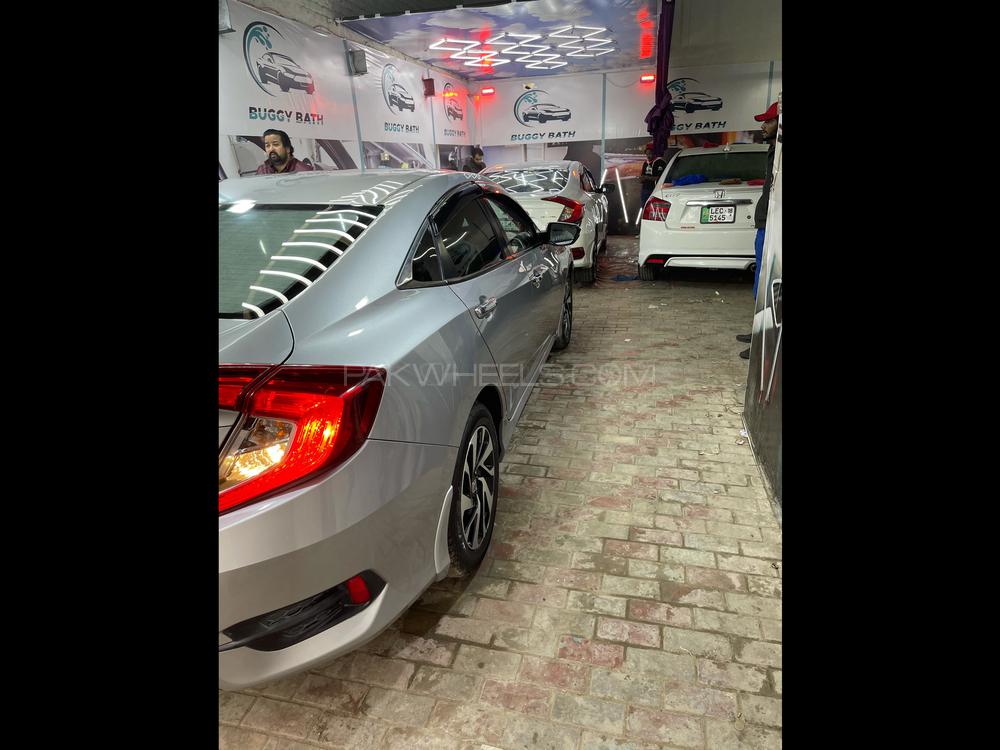 Honda Civic 2017 for Sale in Lahore Honda Civic 2017 for Sale in Lahore Image-6
