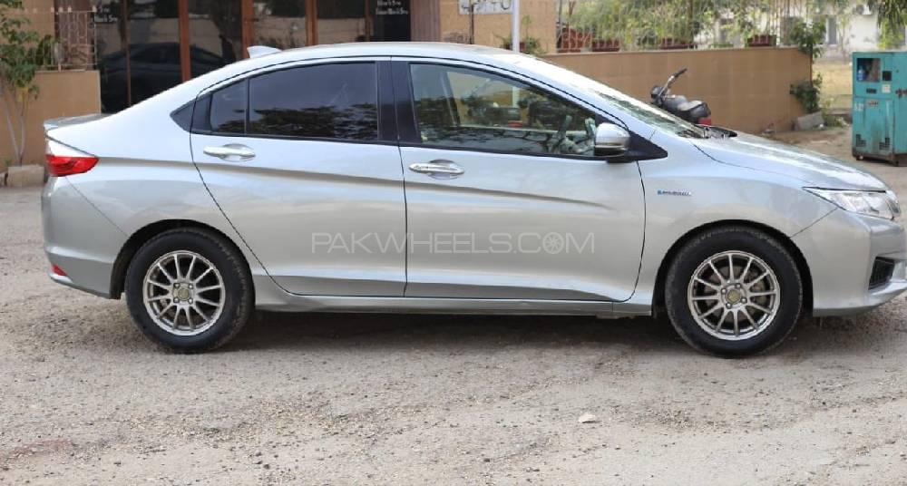 ہونڈا گریس ہائبرڈ 2014 for Sale in کراچی Image-1