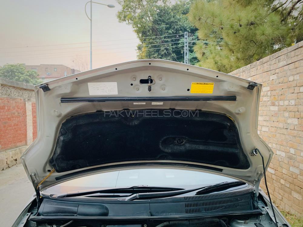 Toyota Prius 2010 for Sale in Peshawar Toyota Prius 2010 for Sale in Peshawar Image-13