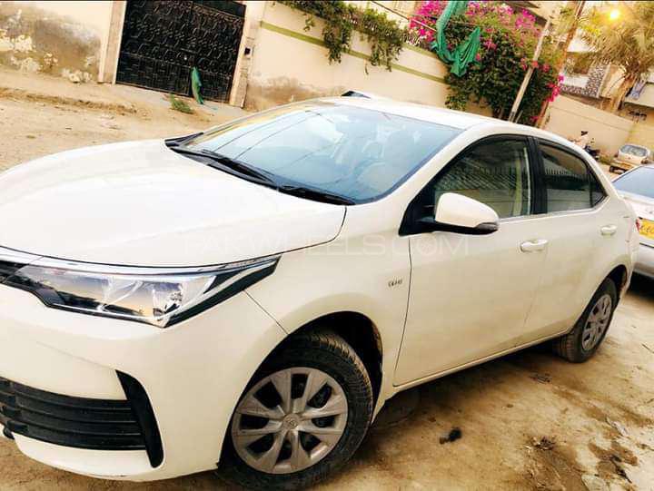 Toyota Corolla 2018 for Sale in Karachi Image-1