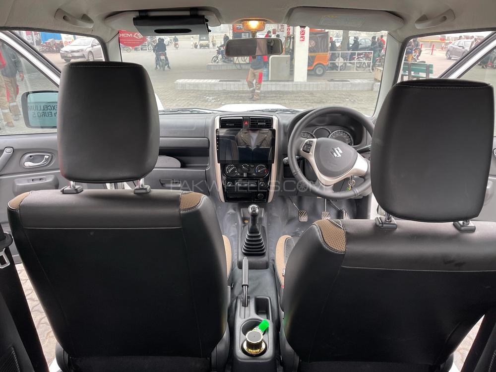 Suzuki Jimny 2015 for Sale in Lahore Suzuki Jimny 2015 for Sale in Lahore Image-10