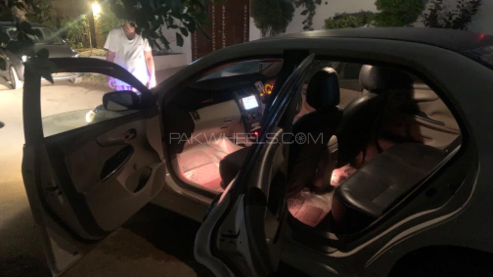 Toyota Corolla - 2009  Toyota Corolla - 2009  Image-3