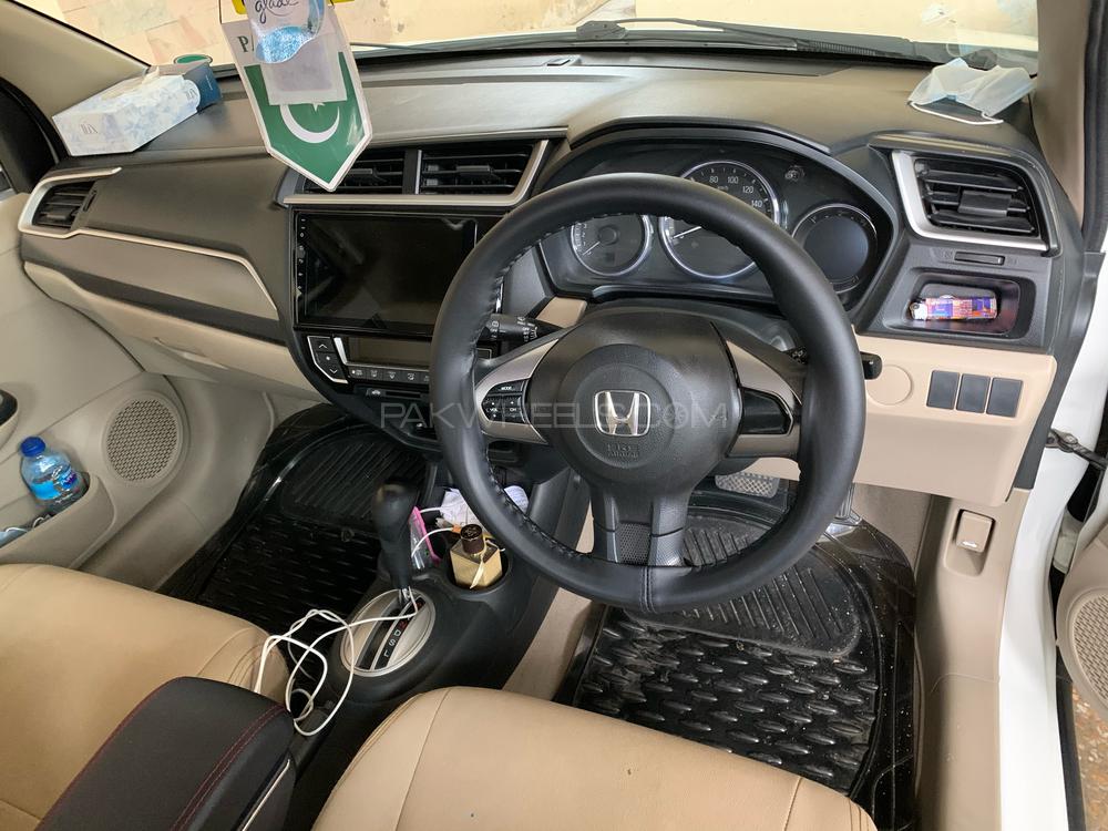 Honda BR-V 2017 for Sale in Lahore Honda BR-V 2017 for Sale in Lahore Image-13