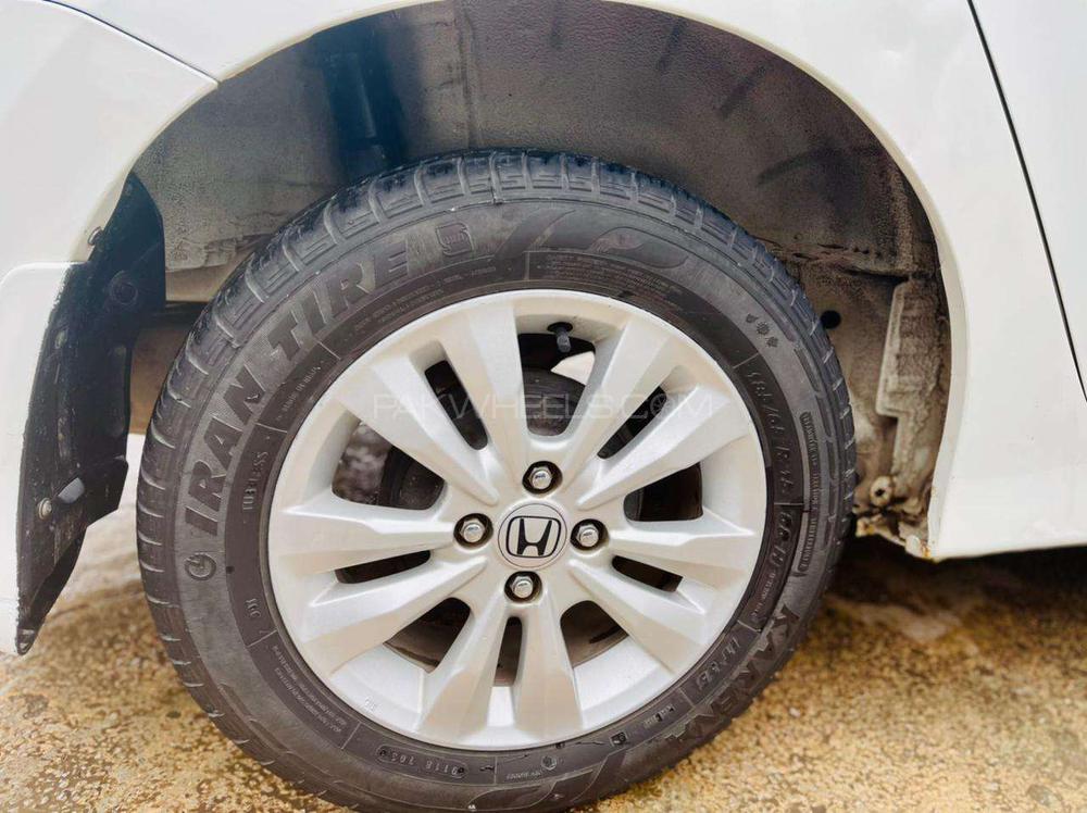 Honda City 2013 for Sale in Lahore Honda City 2013 for Sale in Lahore Image-6