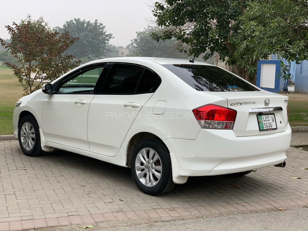 Honda City 2014 for Sale in Lahore Image-1