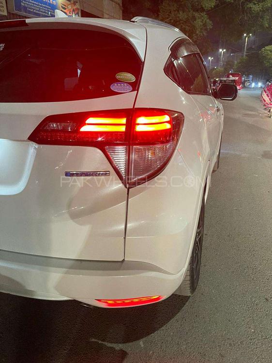 Honda Vezel 2014 for Sale in Karachi Honda Vezel 2014 for Sale in Karachi Image-5