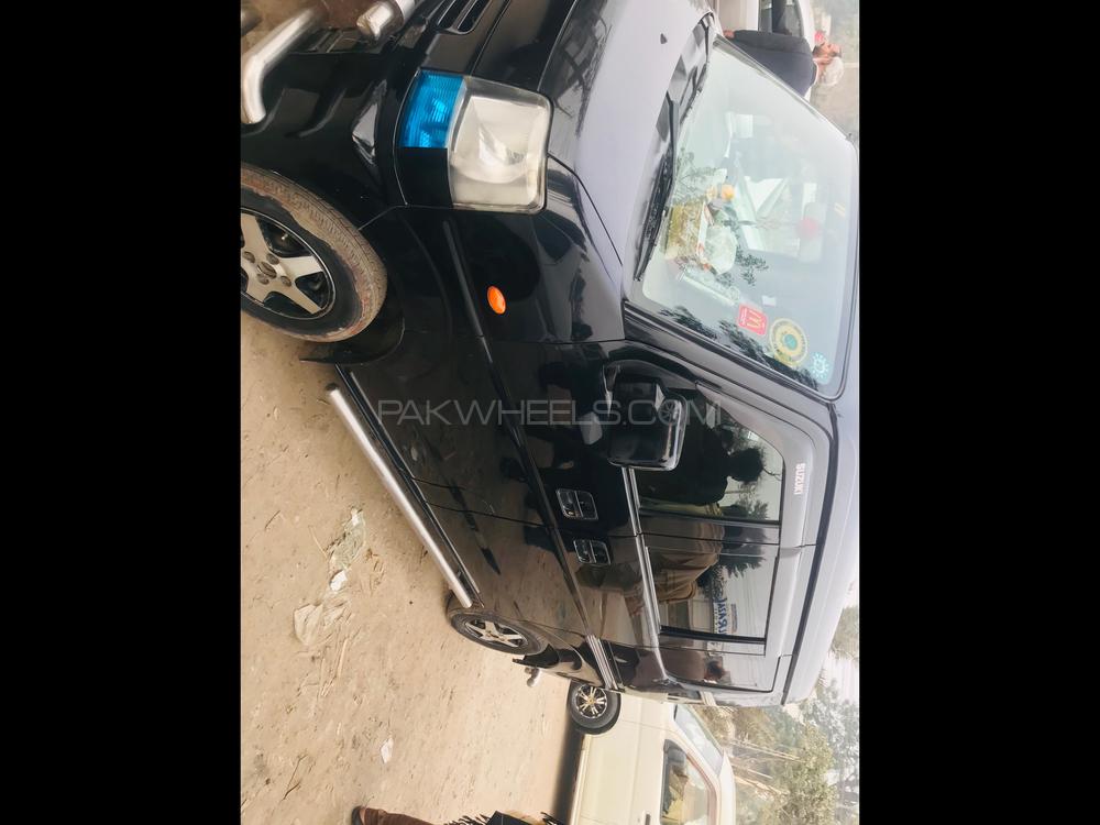 مازدا سکرم وین 2012 for Sale in گجرانوالہ مازدا سکرم وین 2012 for Sale in گجرانوالہ Image-6