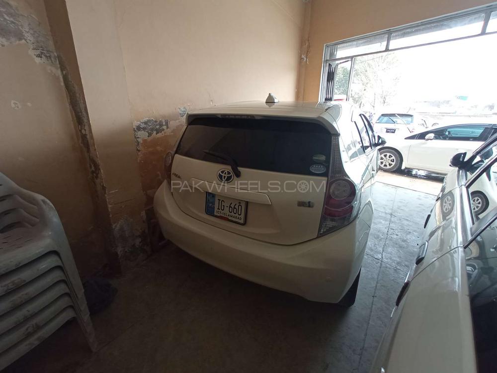 Toyota Aqua 2013 for Sale in Abbottabad Toyota Aqua 2013 for Sale in Abbottabad Image-2