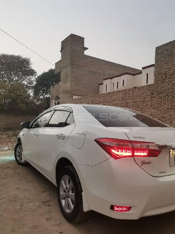 Toyota Corolla 2017 for Sale in Bahawalpur Toyota Corolla 2017 for Sale in Bahawalpur Image-5