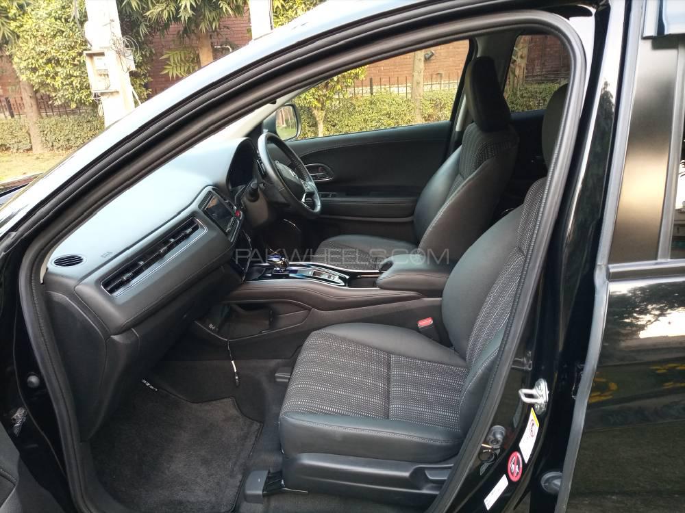 ہونڈا ویزِل 2015 for Sale in لاہور ہونڈا ویزِل 2015 for Sale in لاہور Image-10