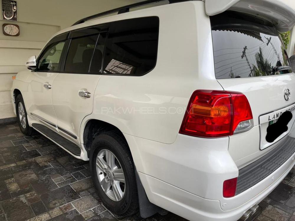 Toyota Land Cruiser 2012 for Sale in Lahore Toyota Land Cruiser 2012 for Sale in Lahore Image-5