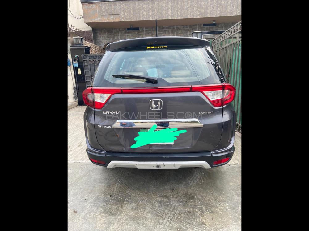 Honda BR-V 2017 for Sale in Lahore Honda BR-V 2017 for Sale in Lahore Image-15