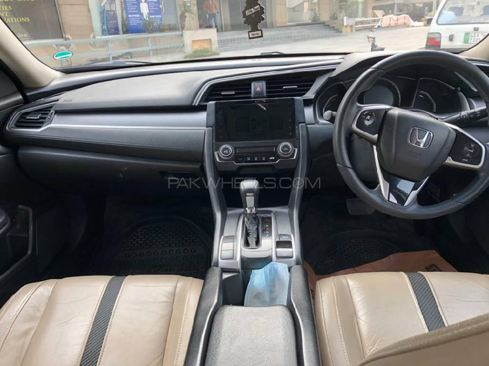Honda Civic 2018 for Sale in Lahore Honda Civic 2018 for Sale in Lahore Image-8