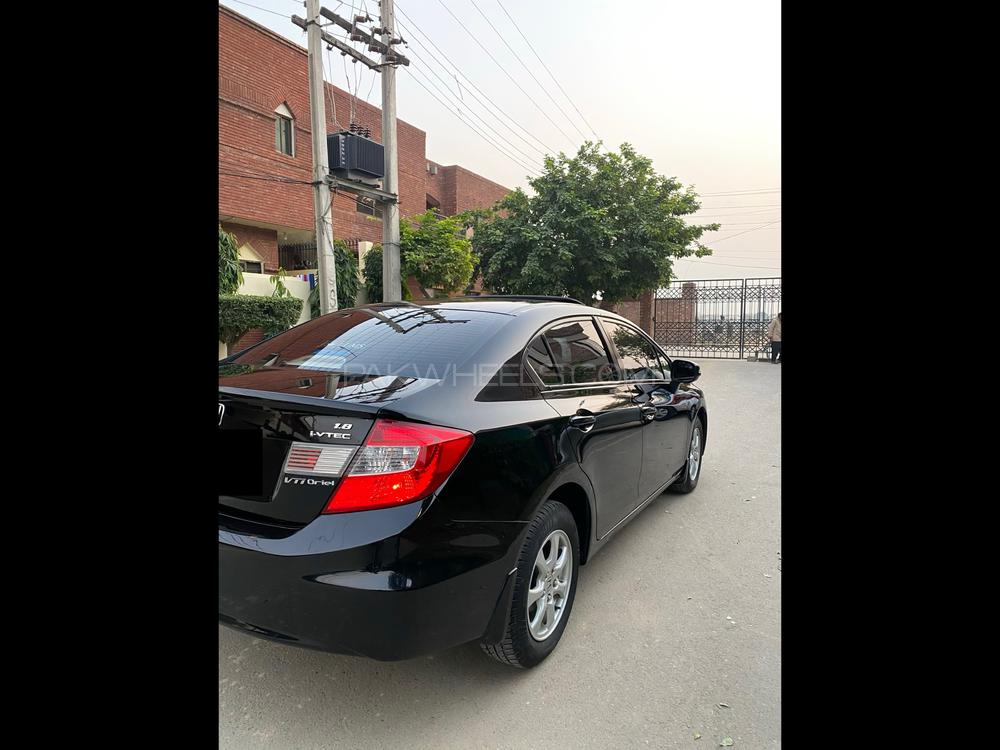 ہونڈا سوک 2013 for Sale in لاہور ہونڈا سوک 2013 for Sale in لاہور Image-4