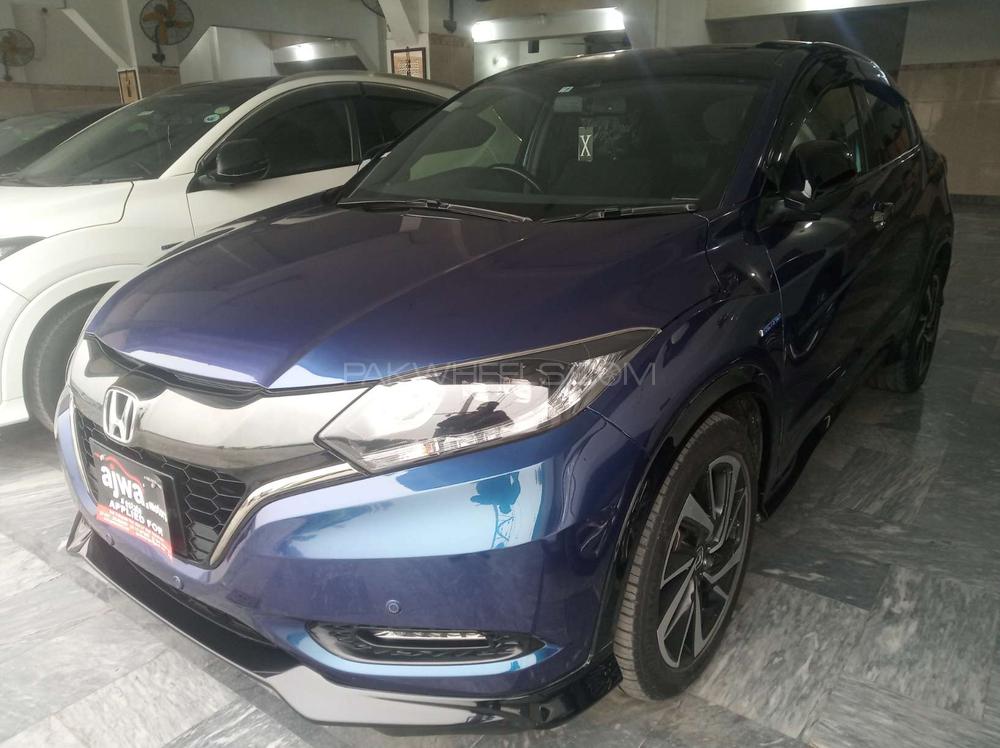 Honda Vezel 2016 for Sale in Gujranwala Honda Vezel 2016 for Sale in Gujranwala Image-3