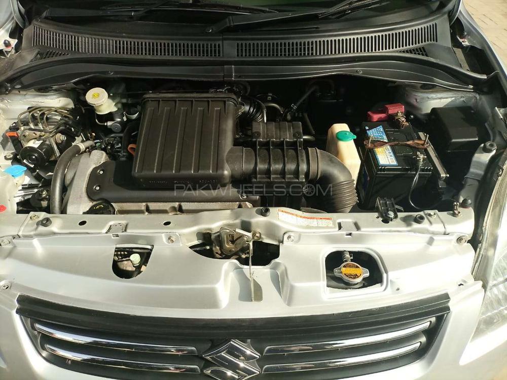 Suzuki Swift 2016 for Sale in Rawalpindi Suzuki Swift 2016 for Sale in Rawalpindi Image-8