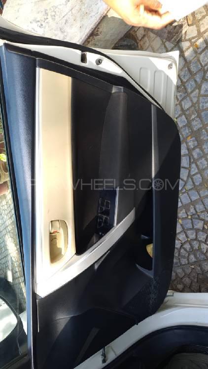 Toyota Corolla 2018 for Sale in Karachi Toyota Corolla 2018 for Sale in Karachi Image-4