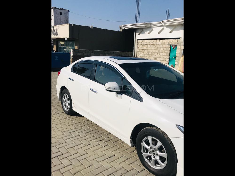 Honda Civic 2016 for Sale in Attock Honda Civic 2016 for Sale in Attock Image-2